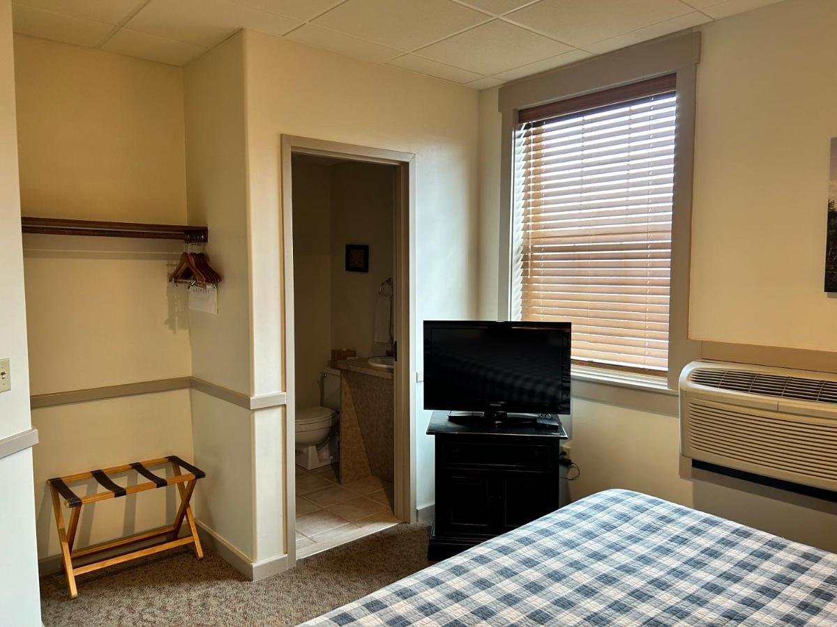 The Common Man Inn, Spa & Lodge Plymouth Extérieur photo